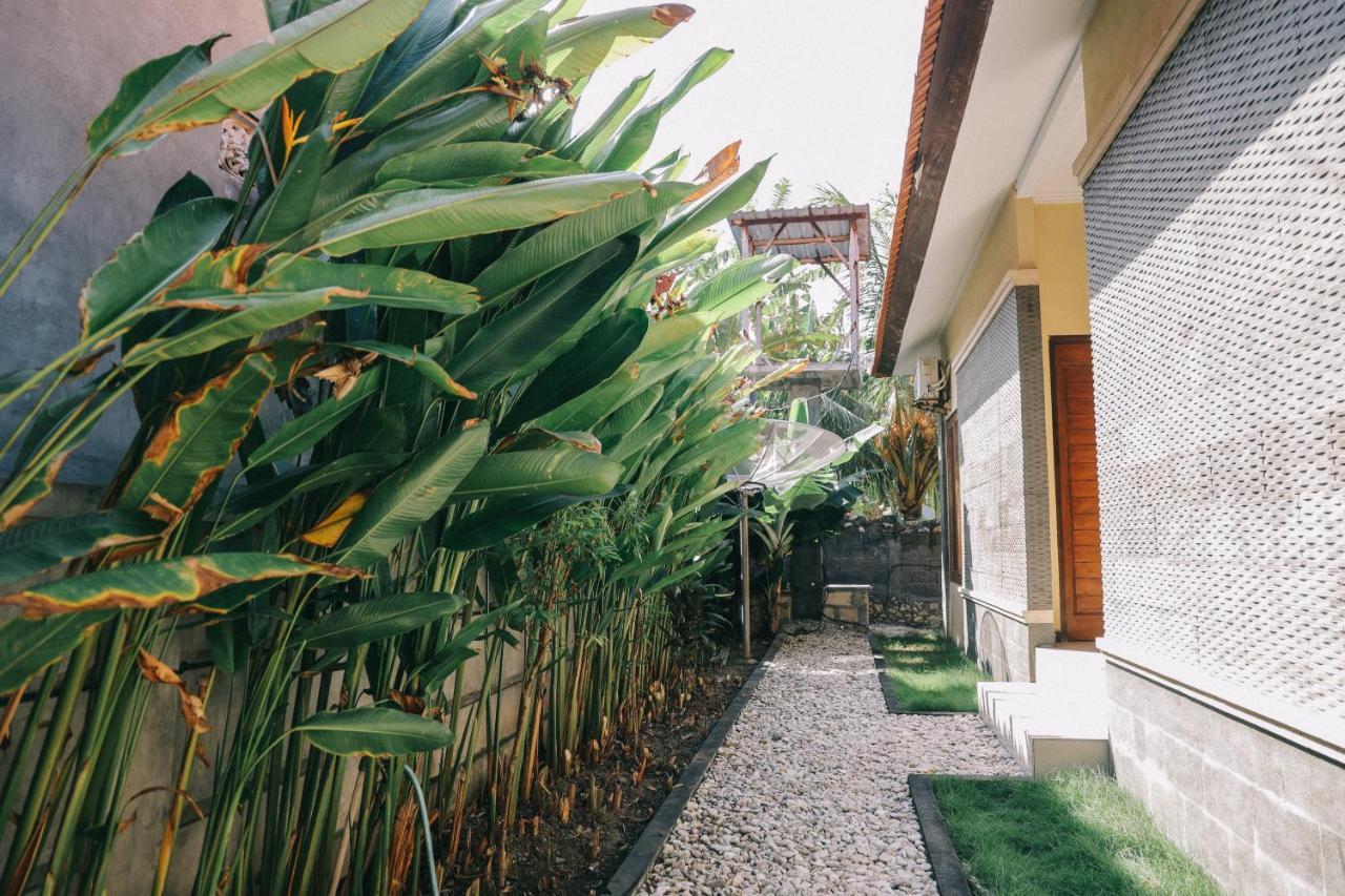 Cave Beach Bungalow Semaya Экстерьер фото